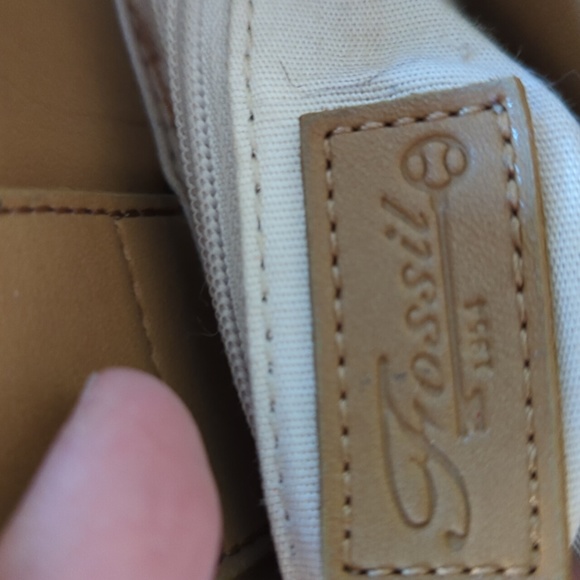 Fossil Woven Crossbody Bag - Picture 3 of 6